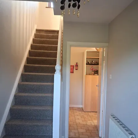 2 Bedroom House *